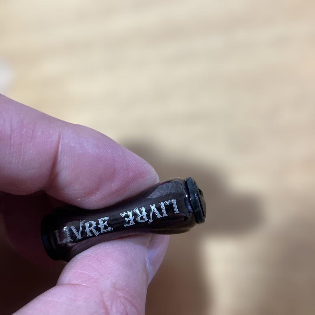 LIVRE リブレ　フィーノエアー　ブラウンIP 2個　傷有