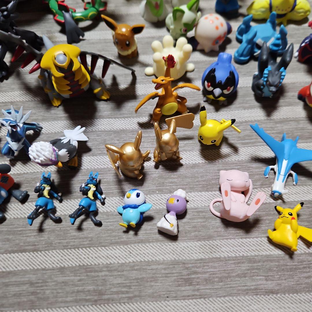 ポケモン フィギュア　モンコレ　 約60体セット ポケトルゼ付き(２個)