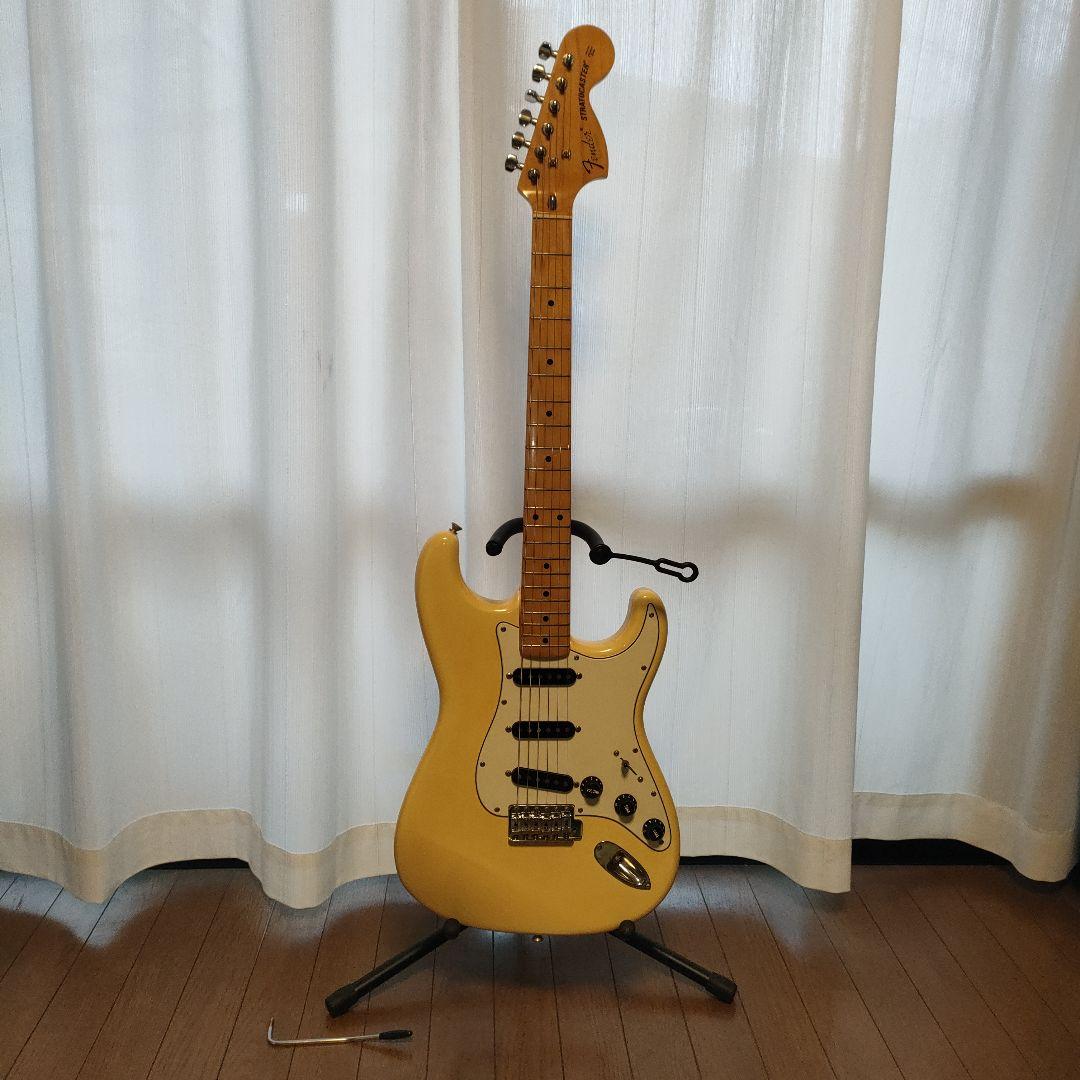 Fender Japan ストラトキャスター
