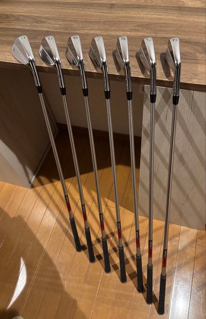 【美品:日本正規品:レアスペック】P7TW 4I〜PW タイガーウッズ