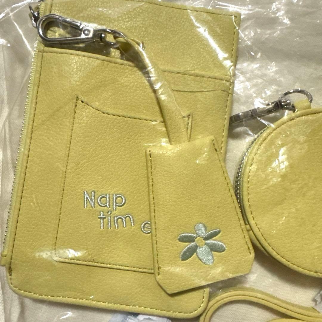 Naptime マルチショルダーポーチ