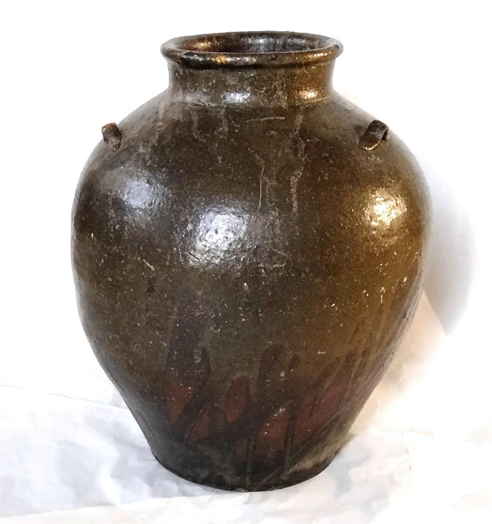 壺 三耳 モスグリーンと黒の釉薬雨垂れ 骨董 Ag-235