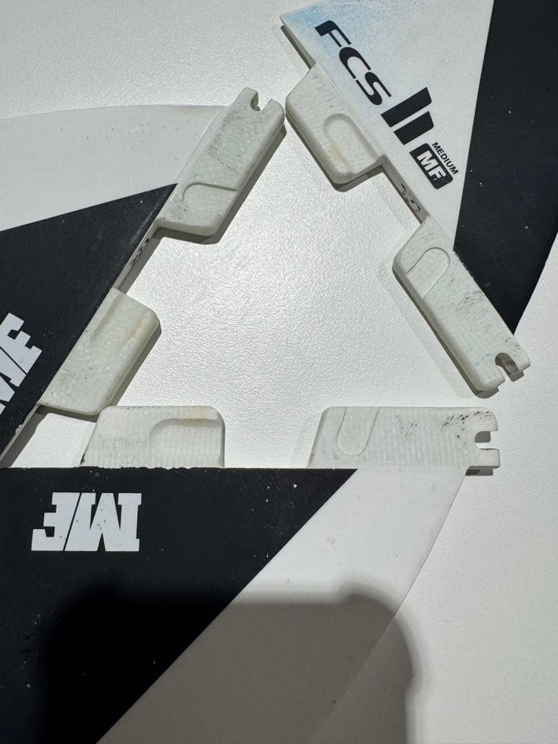 FCS2 MF Mick Fanning トライフィン Mサイズ サーフィン