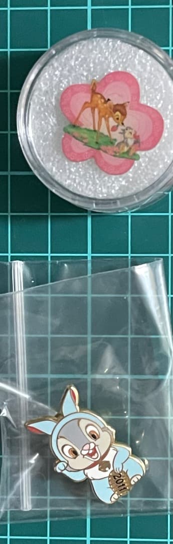 ディズニー　ACME LE300 バンビ　とんすけ　ピン　セット　招き猫