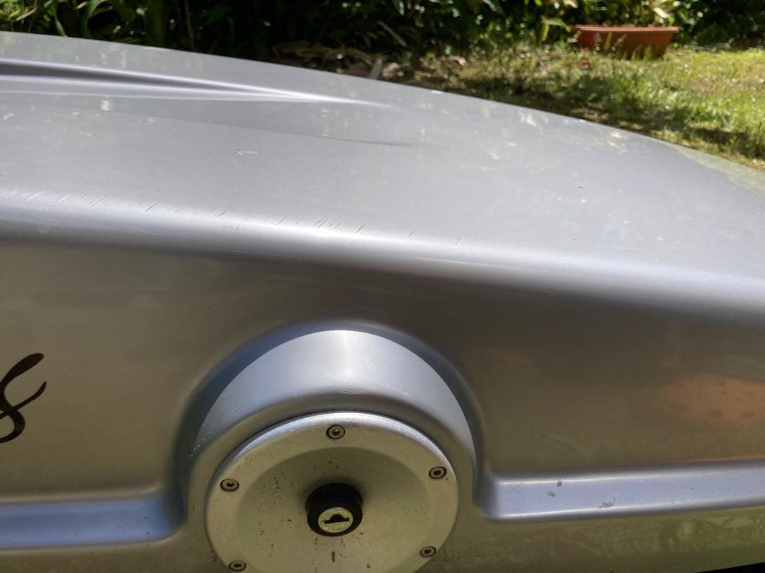 引取限定　momo SportBag シルバー　モモ　ルーフ　キャリア　ボックス