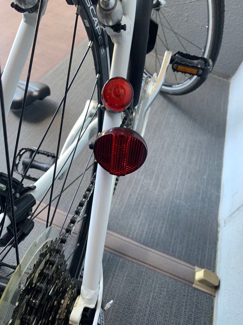 【直接引渡しも可】GIANT ESCAPE R3 2018 クロスバイク XS