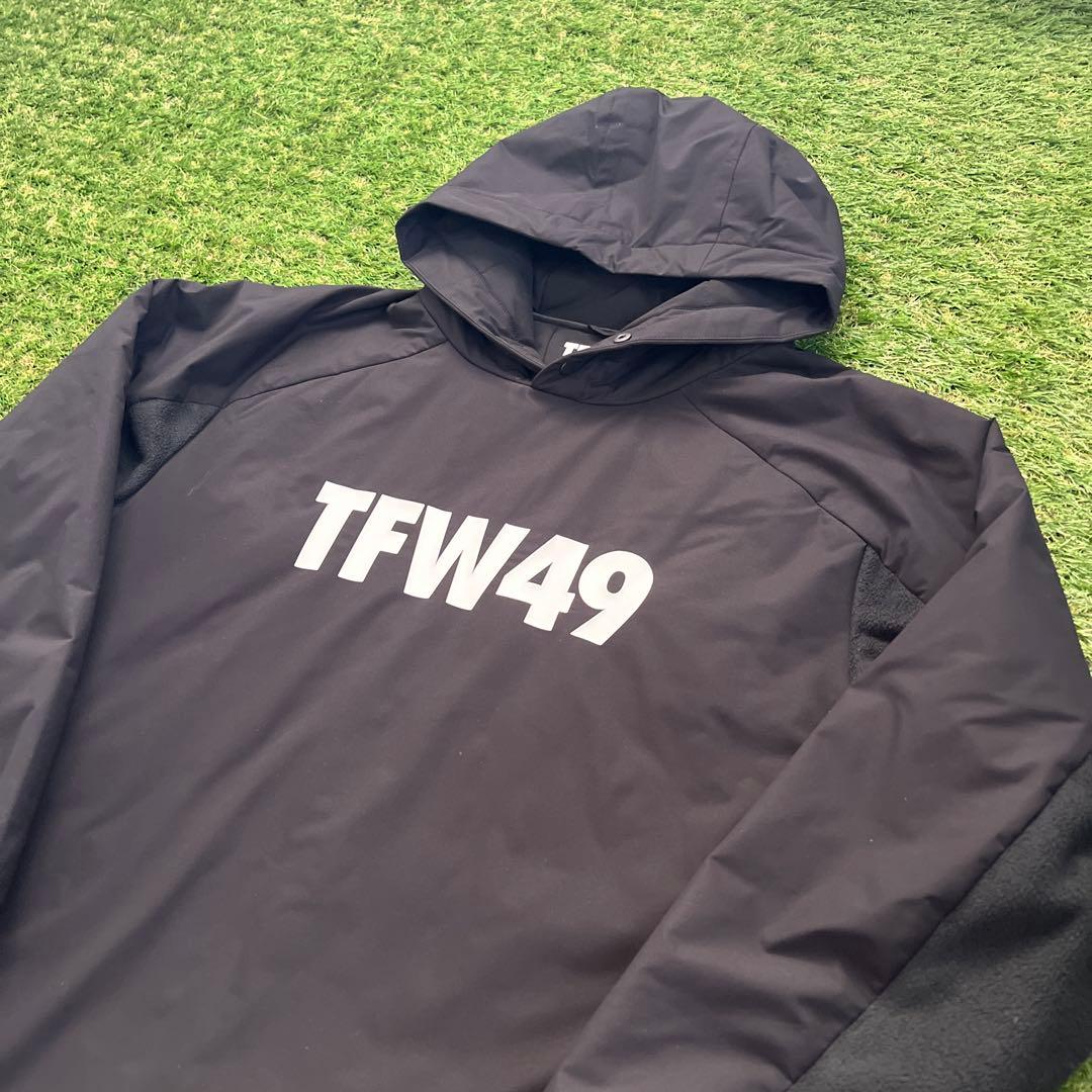 極美品 TFW49 フーディ ゴルフウェアVW HOODIE