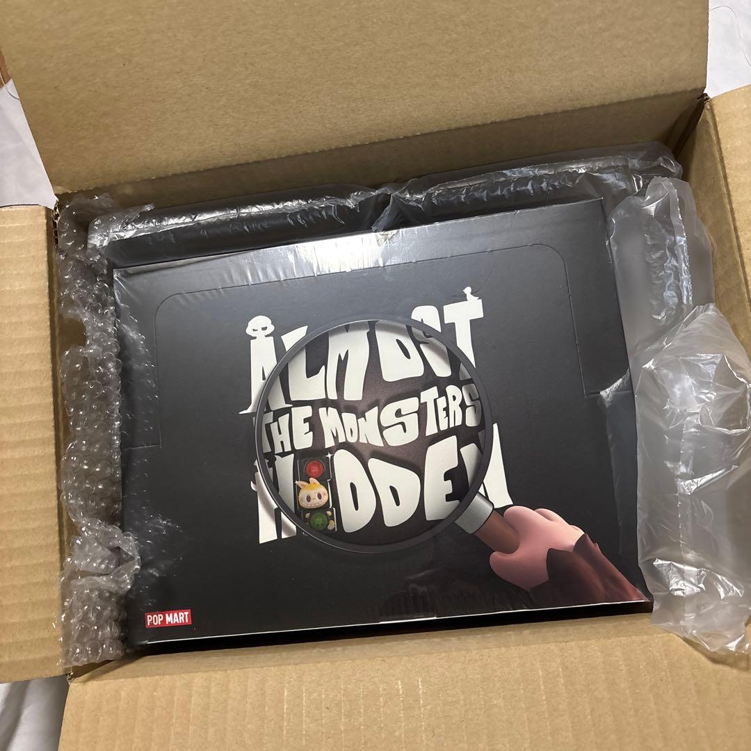 POP MART THE MONSTERS ラブブ　ALMOST HIDDEN