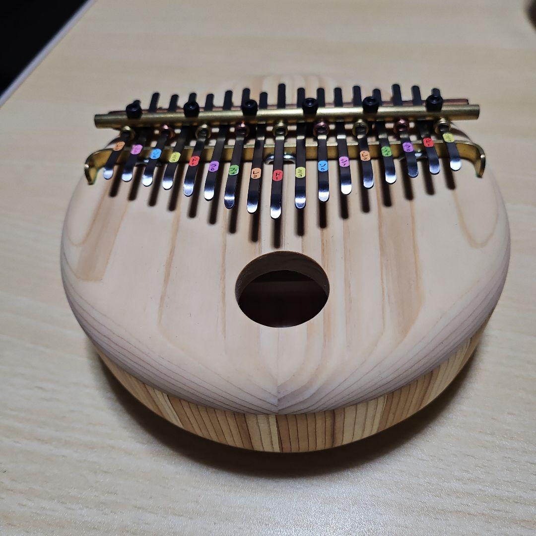 音のしずくカリンバ