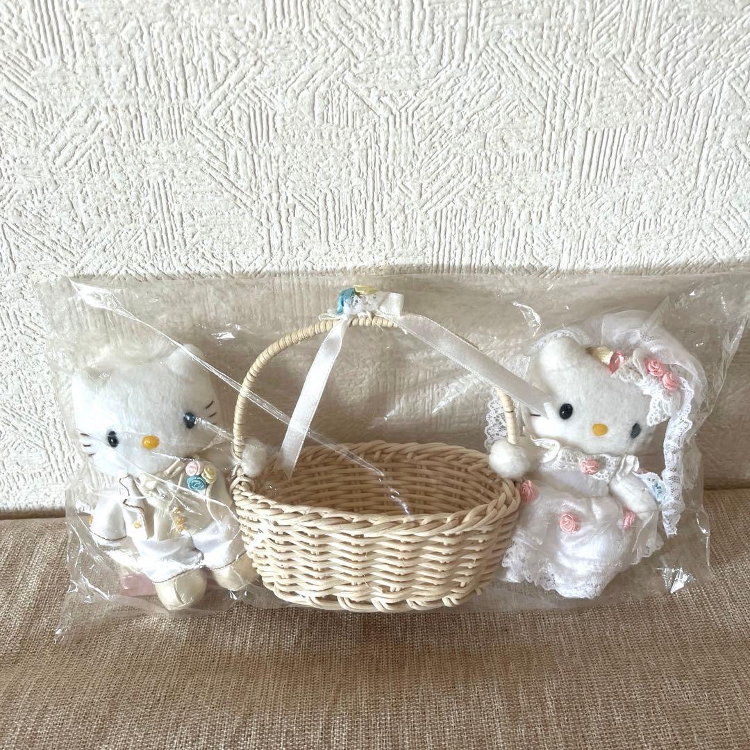 レア‼️キティ＆ダニエル ウェディングバスケット