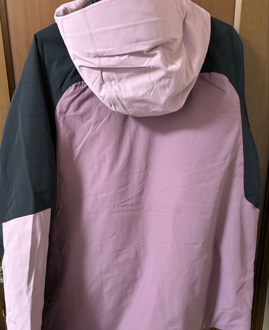 マウンテンハードウェア　FirstTracks InsulatedJacket