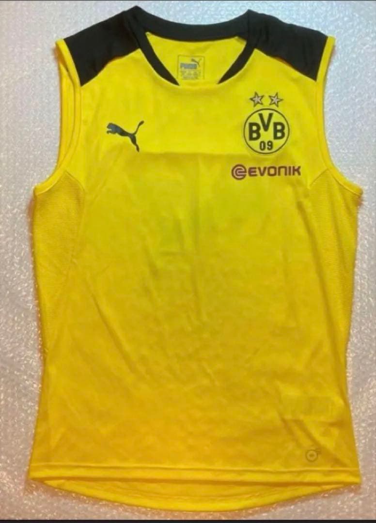 ドルトムント➕リヴァプールスリーブレストレーニングシャツ　サイズ海外S
