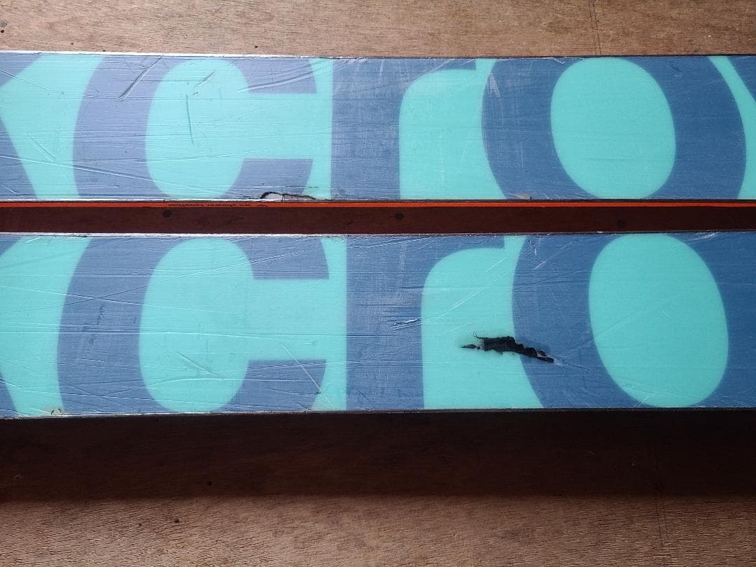 スキー 178.3 BLACK CROWS ATRIS 10.8