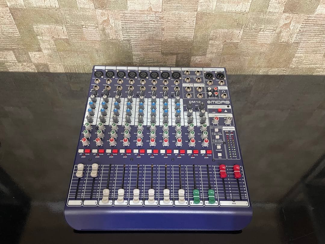 MIDAS DM12 アナログミキサー プリアンプ用途可 音楽鑑賞使用 元箱あり