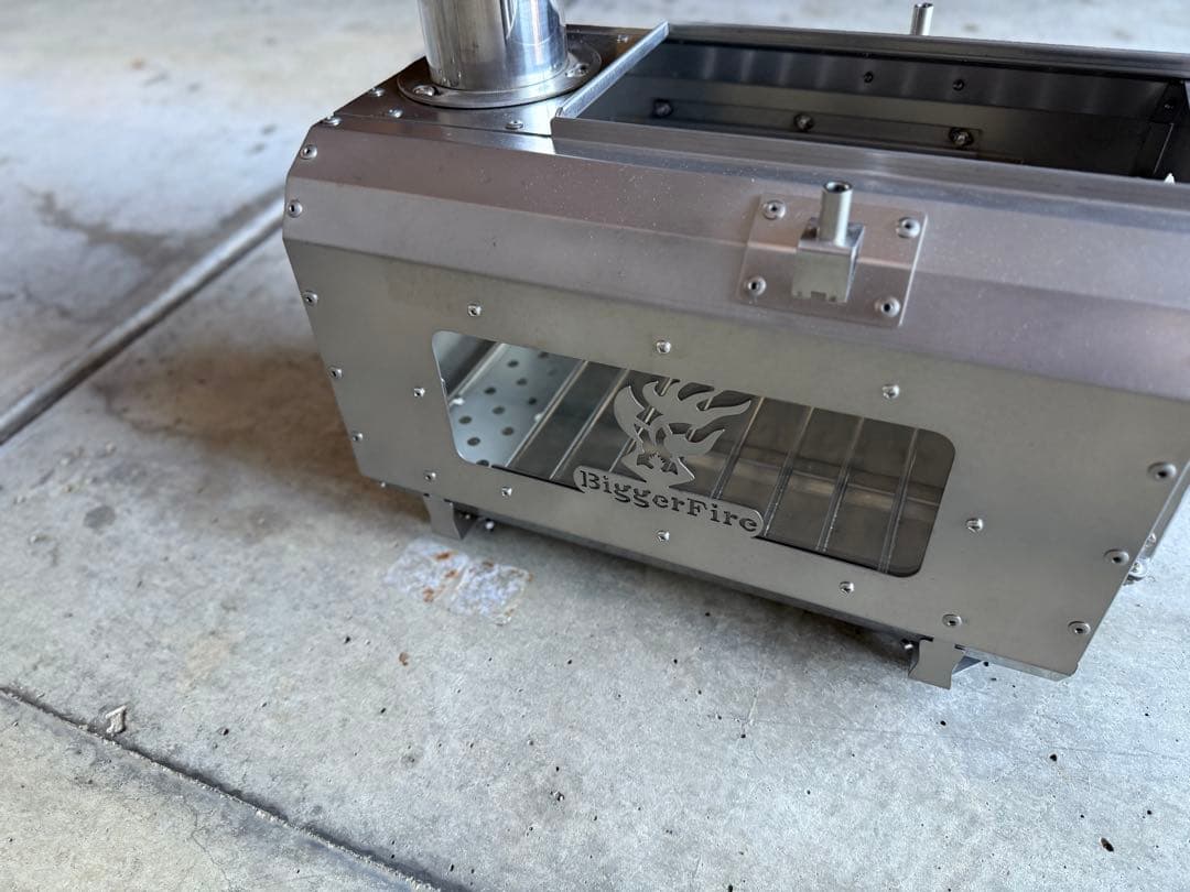 薪ストーブ ステンレス製 グリル付き　ガラス付き