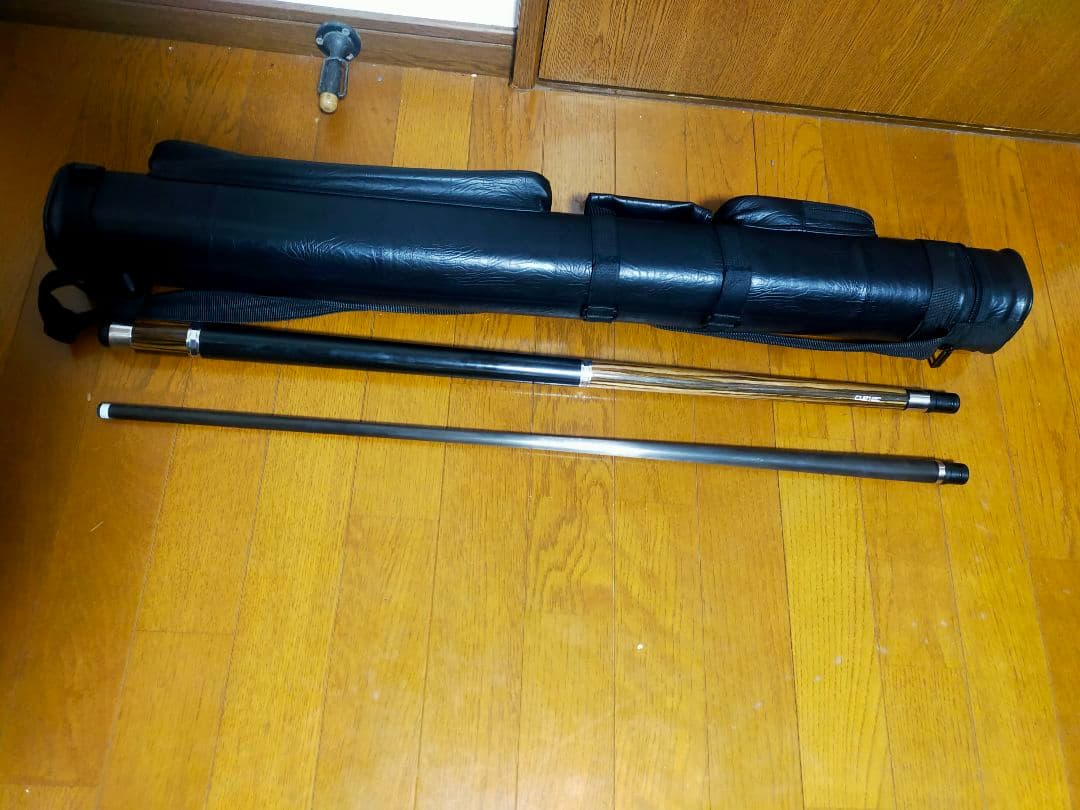 ビリヤード Cuetech ebony 12.5 truewood