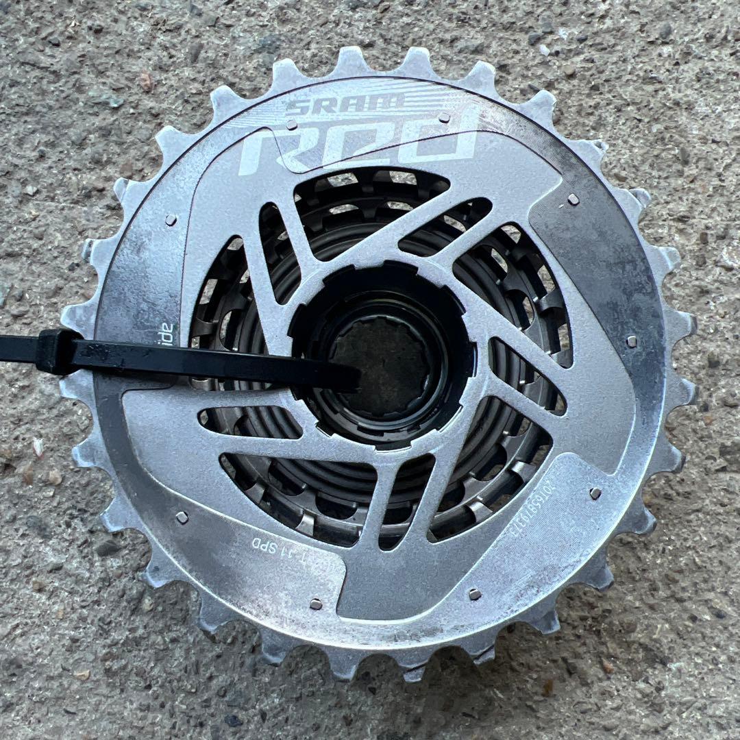 SRAM RED 11-28 11s カセット スプロケット XG1190