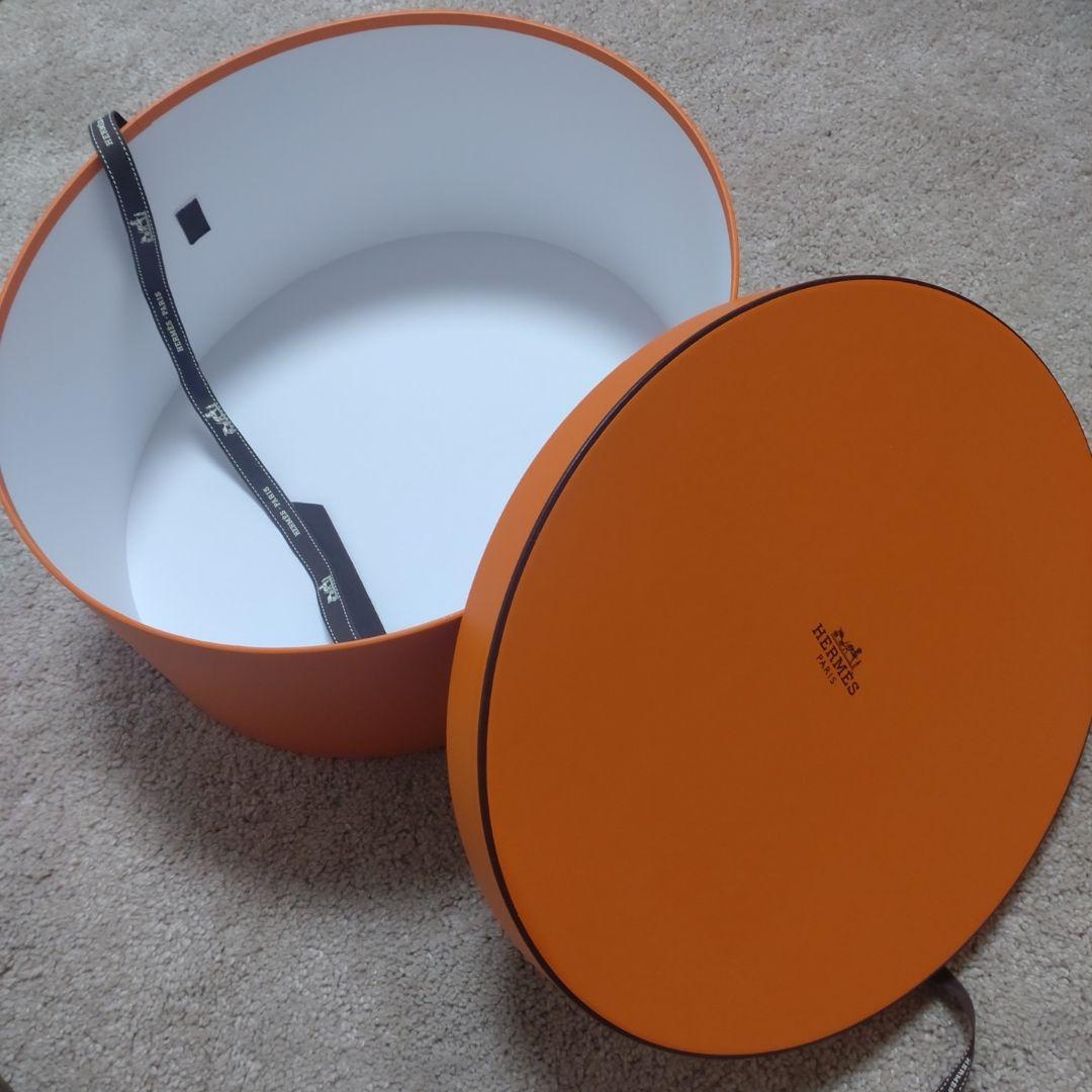 ❤️HERMESの丸い空箱