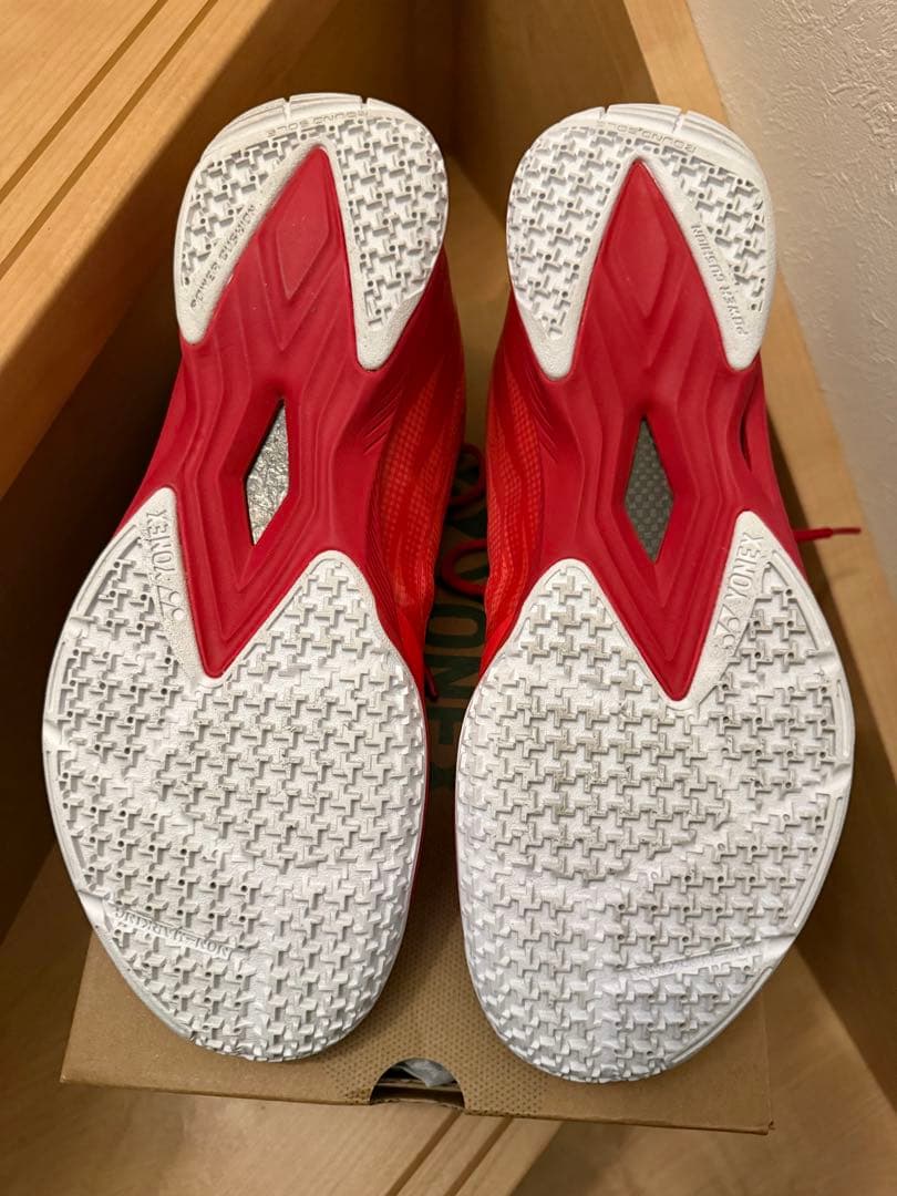 ヨネックス　バドミントンシューズ　エアラスZメン　赤　28.5cm