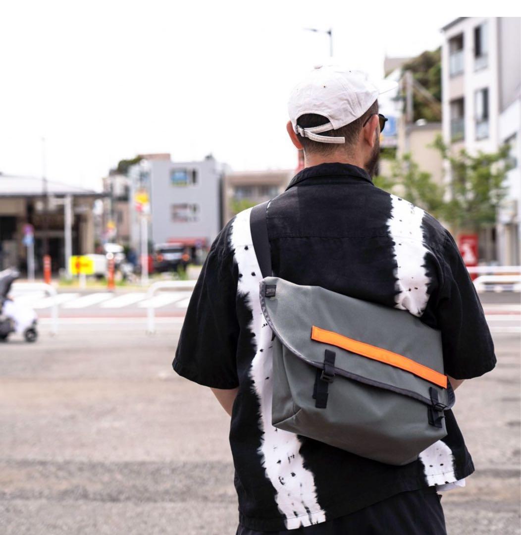 ブルーラグ　メッセンジャーバッグ　ハーフ　ターコイズ+リフレクター