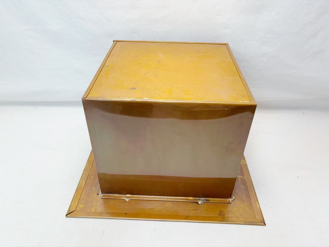 未使用 茶道具 炉壇 利休炉壇 黒真塗 唐松蒔絵 炉縁 2点セット 茶道 囲炉裏