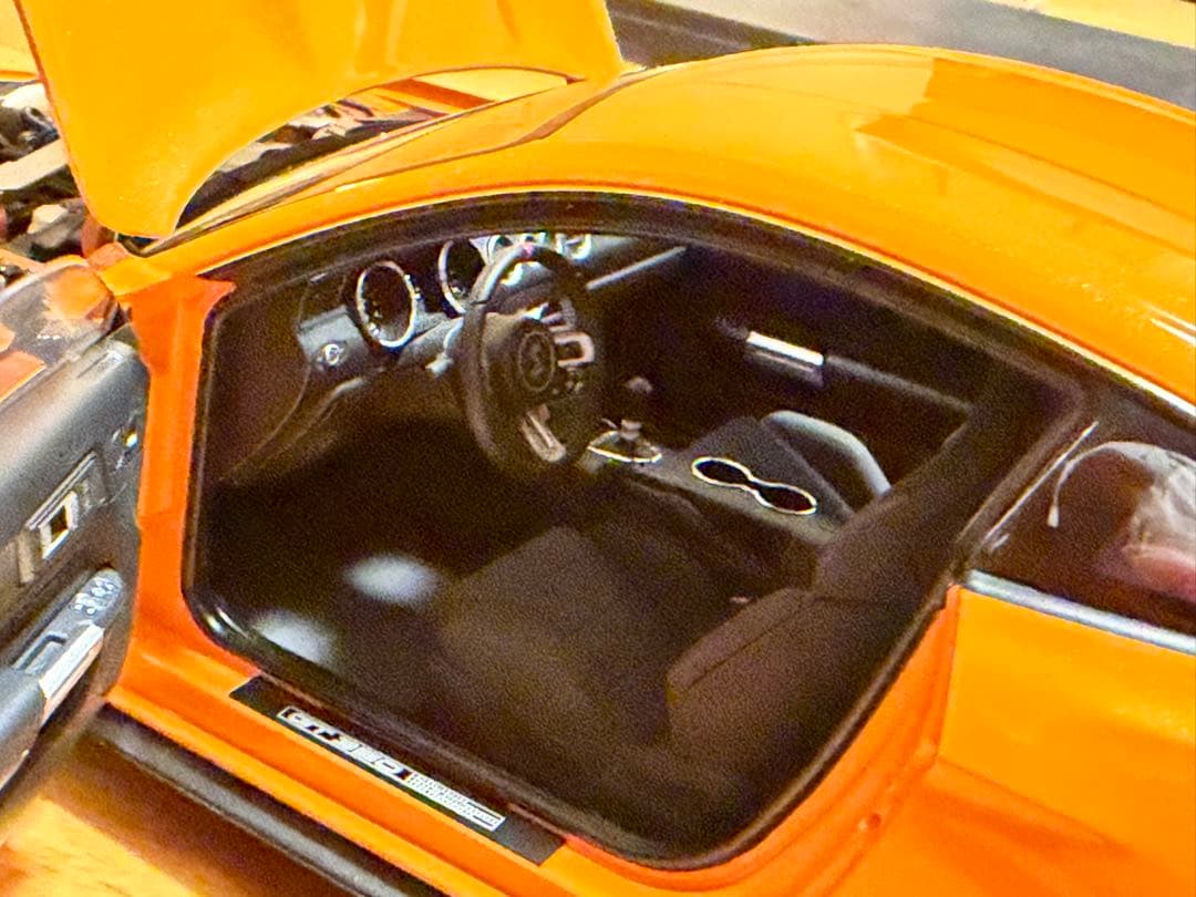 Mustang GT350R 1/18モデルカー