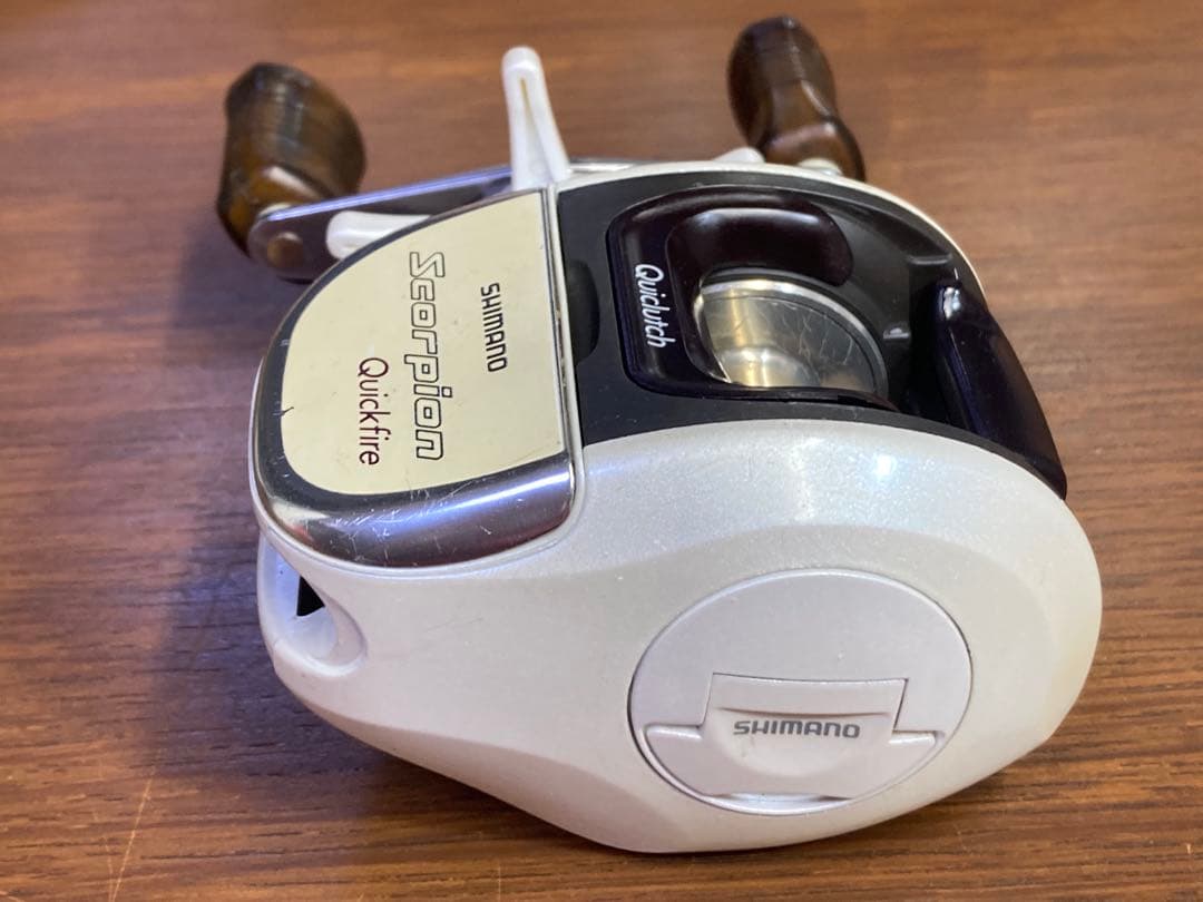 リール SHIMANO Scorpion Quickfire