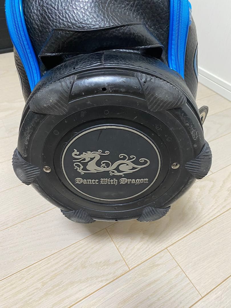 ボー　ゴルフバック • キャディバック Dance With Dragon