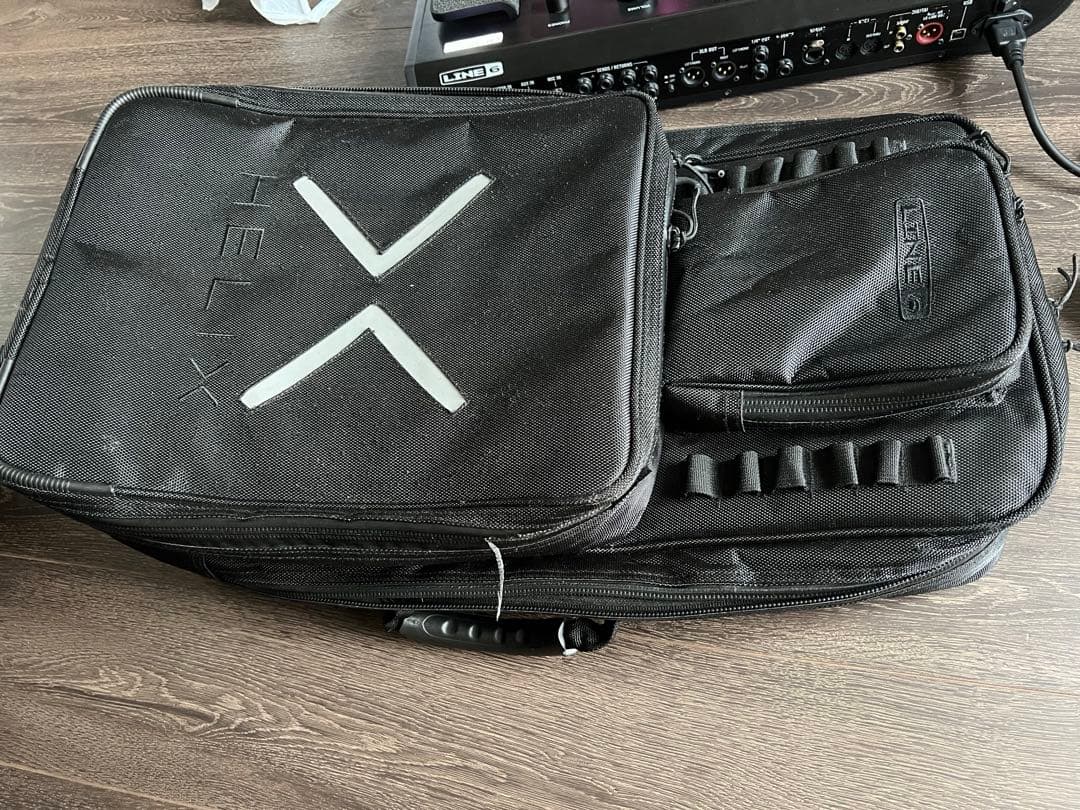 Line 6 Helixfloor 専用キャリーケース付き