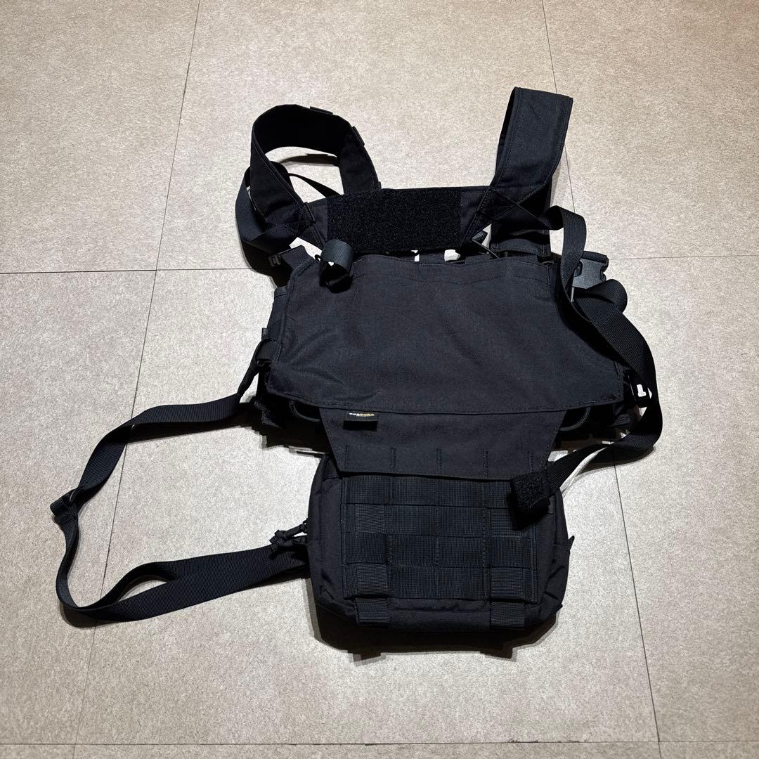 Helikon tex チェストリグ　ミリタリー　サバゲー　黒　ブラック
