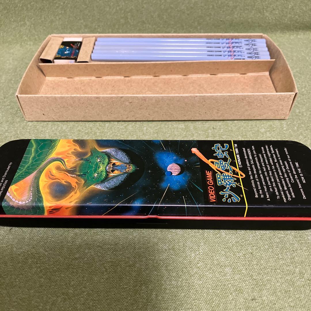 沙羅曼蛇　缶ペンケース・鉛筆・消しゴム（電波新聞社） 超レアな美品です。