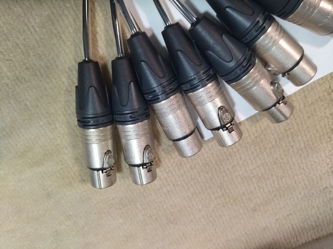 MOGAMI 2932 モガミ D-Sub25→XLRコネクター メス 1.5m