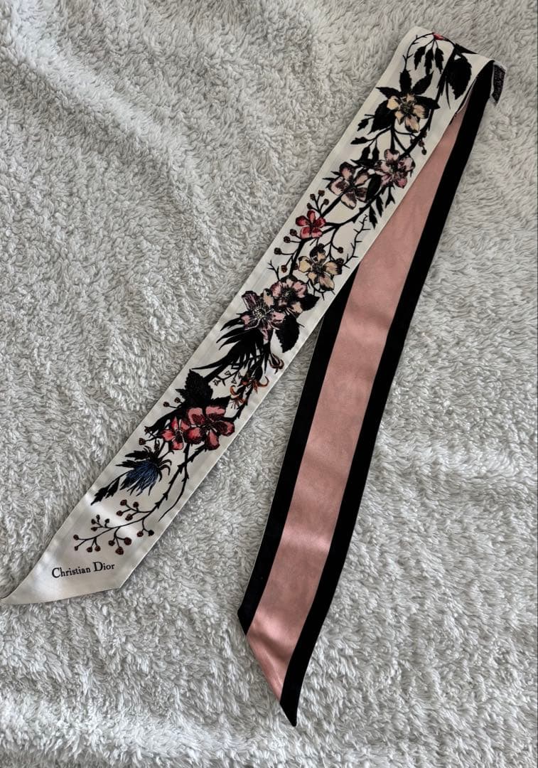 シャネルです✨Dior ギフトボックス