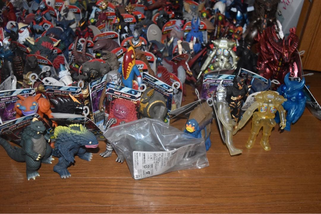 ウルトラマン　ウルトラ怪獣500 初版　フルセット　丸タグ　ソフビ
