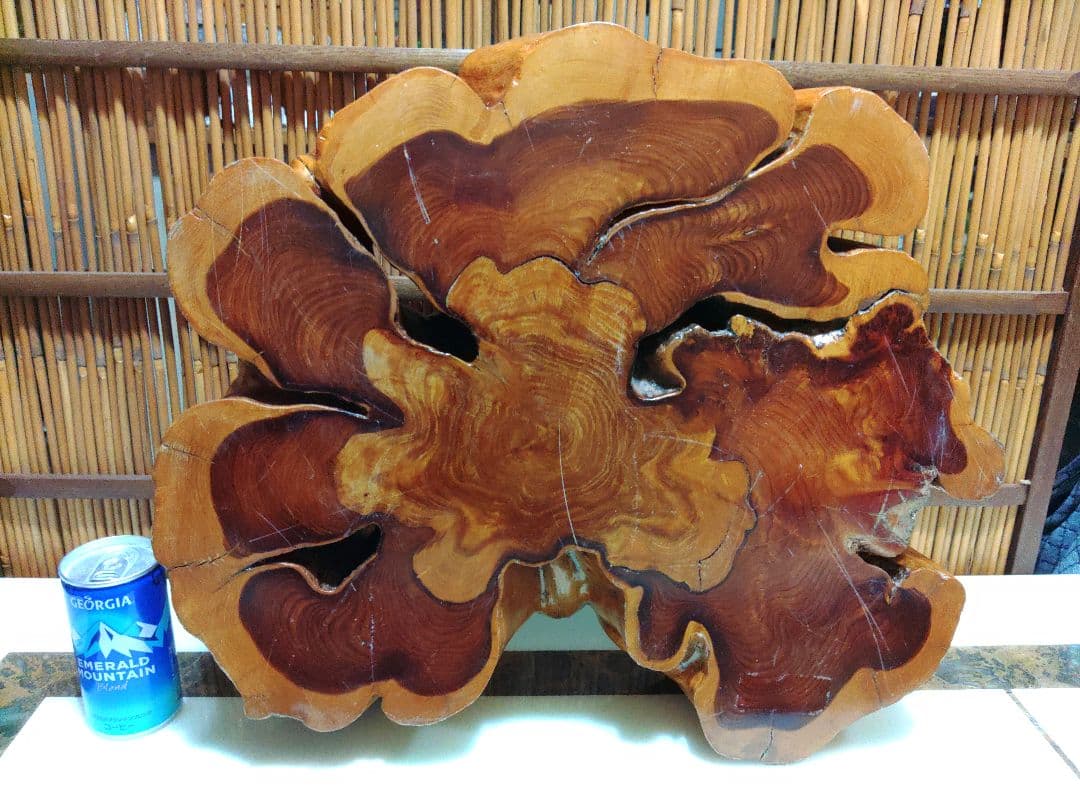 無垢木材　花台　大迫力切り株　かわいい木製オブジェ　木の温もり　年輪　精霊宿る