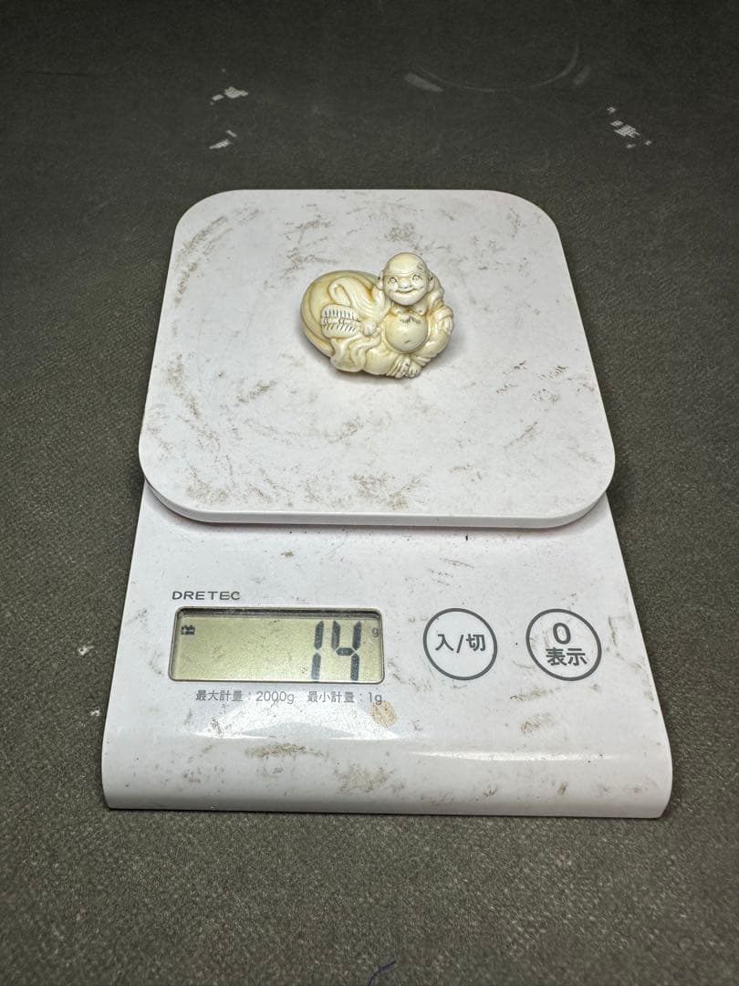 根付　アンティーク　骨董　飾り物　古美術品　 置物　細密細工