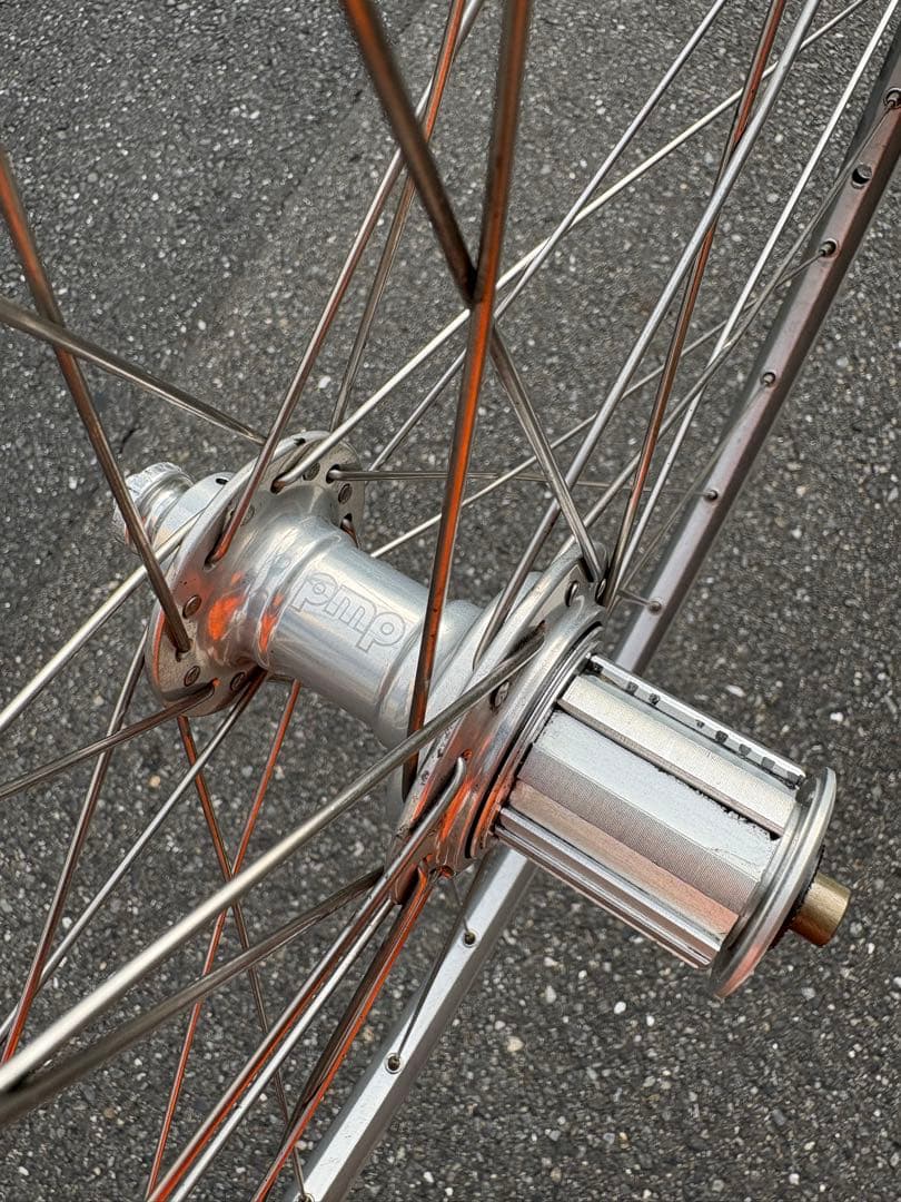 pmpロードハブ　700c カンパニョーロ