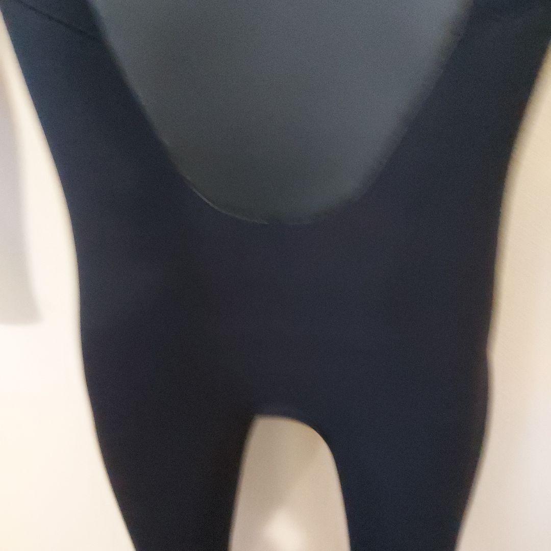 セミドライ Mサイズ ウェットスーツ