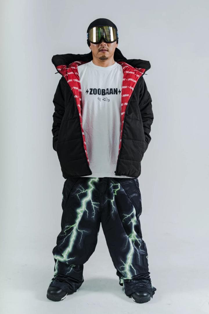 ZOOBAAN-WEAR上下セットアップ　ＸＬサイズ　新品未使用 スノーボード