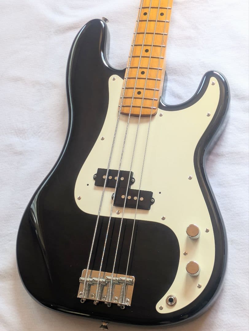 Fender Japan PB57 ケース付き　弦新品　フェンダー　送料無料