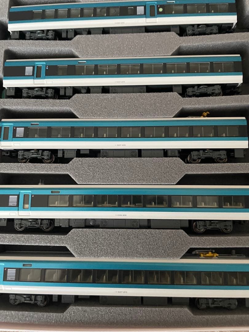 KATOnゲージe257系