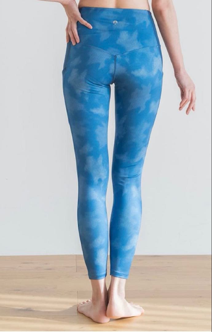 【美品】【SUKALA】ドットプリントブラタンクトップ　上下セットSサイズ