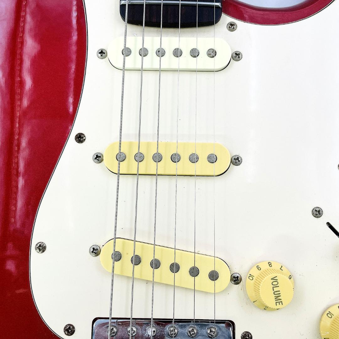 BUSKER’S ストラトキャスタータイプ エレキギター SSS【整備品】