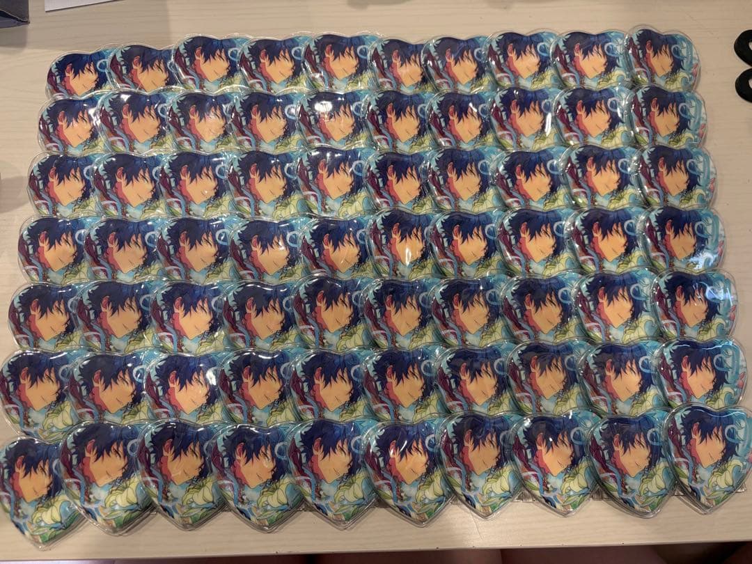 《もも》あんスタ 漣ジュン ハート缶バッジ 痛バ用 70点セット