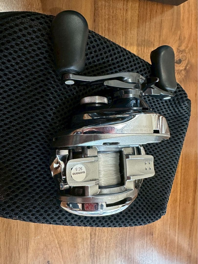 19アンタレス　右ハンドル　HG