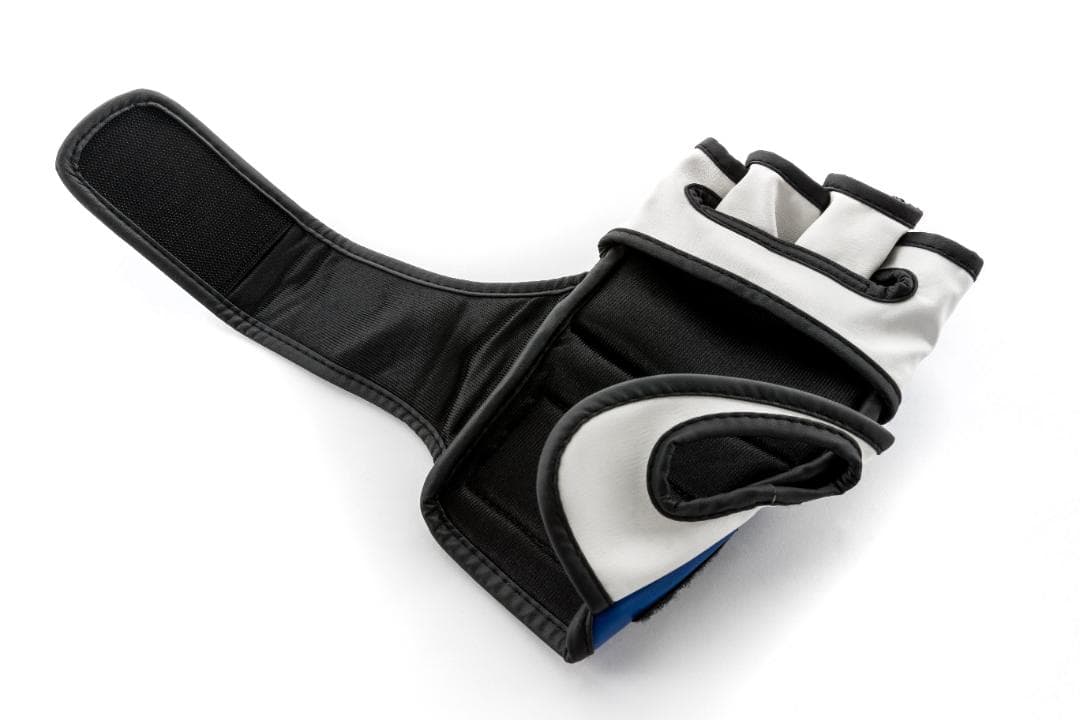 在庫処分！UFC オープンパームMMAトレーニンググローブ 青色 L/XL