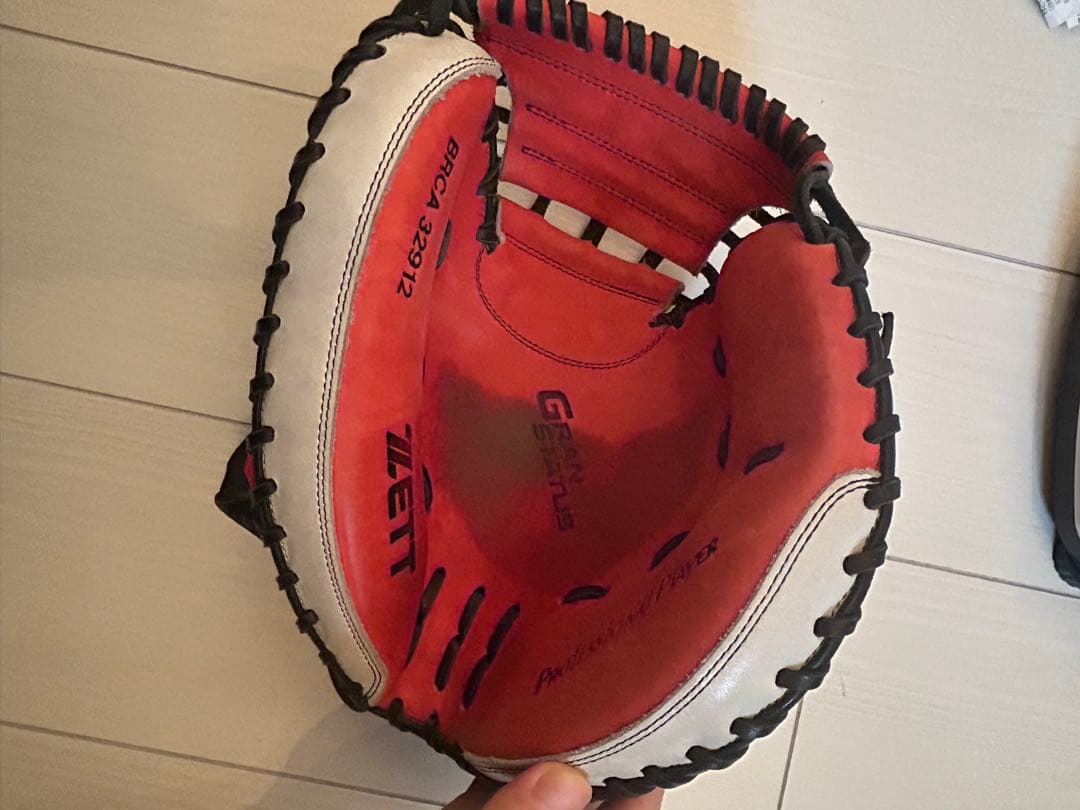 ZETT ゼット　軟式　キャッチャーミット　GRAN STATUS 赤