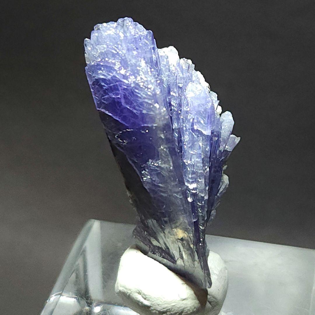 レア✨天然非加熱 スプレータイプ タンザナイト＆カルサイト共生原石