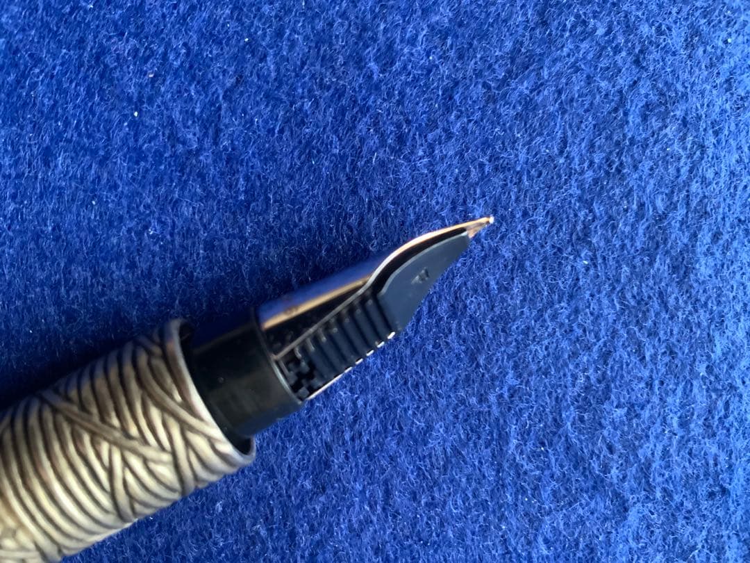 ウォーターマン　セレニテ　ブラック　18金シルバートリム