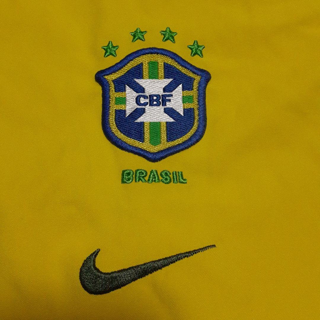 ブラジル代表　ノースリーブユニフォーム　ナイキ製